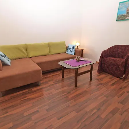 Apartamento With Parking Space - 20806 Poreč