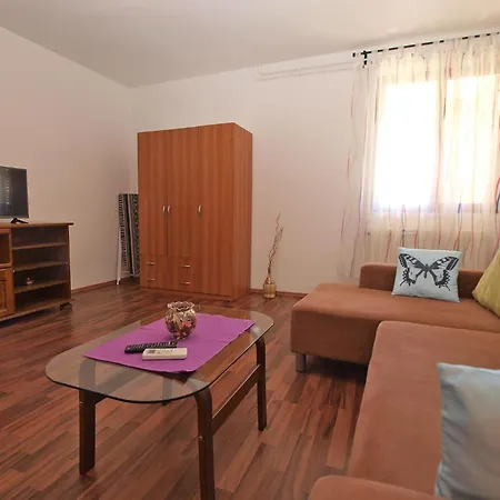 With A Parking Space - 20806 Appartement *